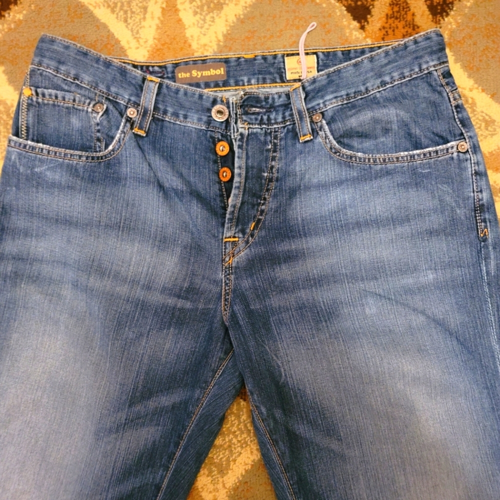 AG Lightweight Jeans